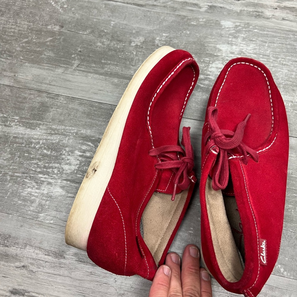 Clarks Wallabees Red Suede Chukka Boots 9 M - Picture 8 of 12